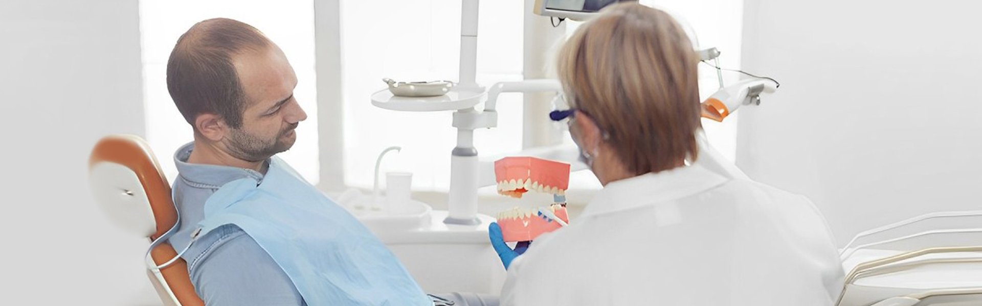 From Junk Food to Health Food: A Guide for Denture Wearers