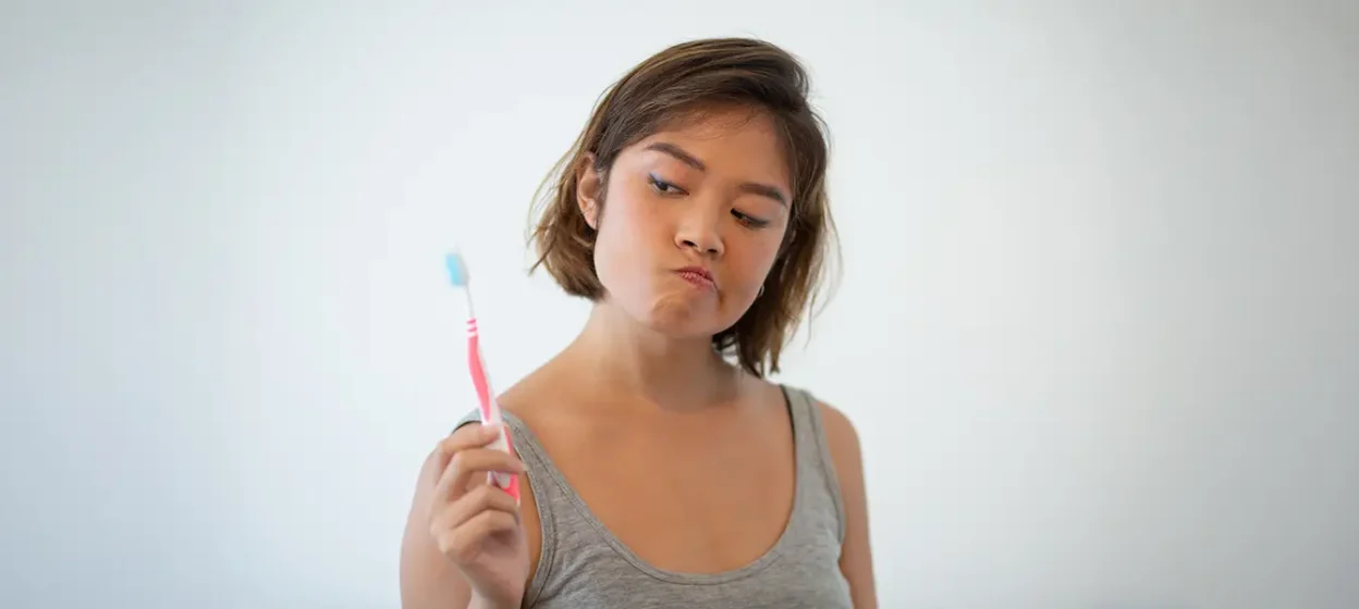 Why Do My Gums Bleed When I Brush My Teeth? Causes & How to Cure It