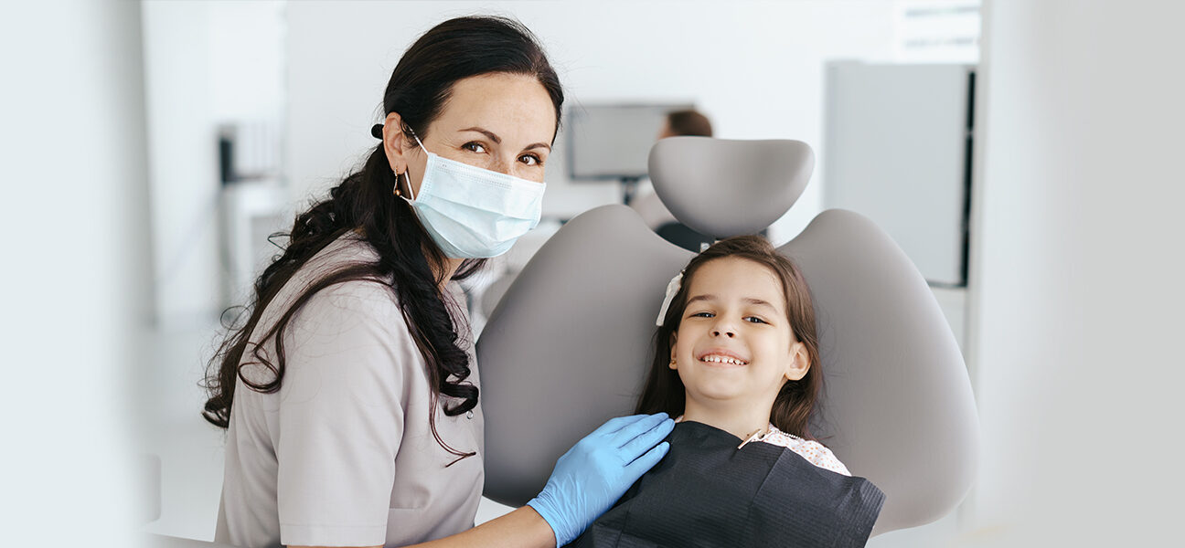 How to Make Dental Care Easy for Your Children: 4 Effective Tips