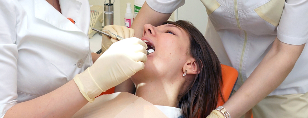 Regular and Periodontal Cleanings At Sugar Land Dentistry