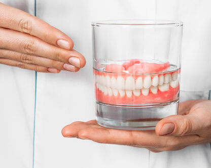 11 Easy Steps for How to Clean Dentures