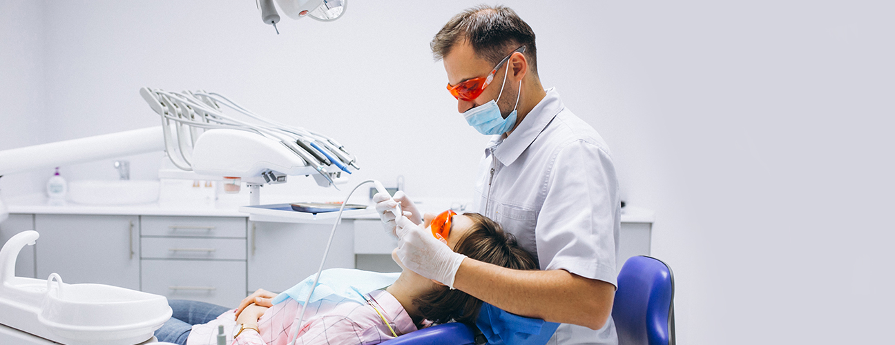 Tooth Extraction Aftercare — What To Keep In Mind!